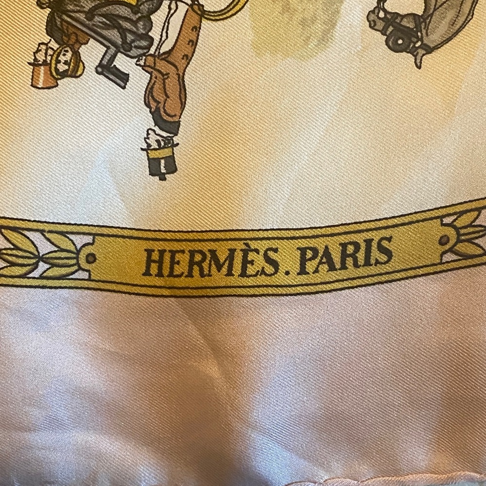 Hermès Paris Equestrian La Promenade de Longchamps Silk Scarf - Picture 4 of 11